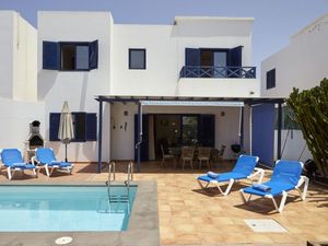 23470845-Ferienhaus-6-Playa Blanca-300x225-1