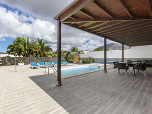 23504564-Ferienhaus-6-Playa Blanca-300x225-1