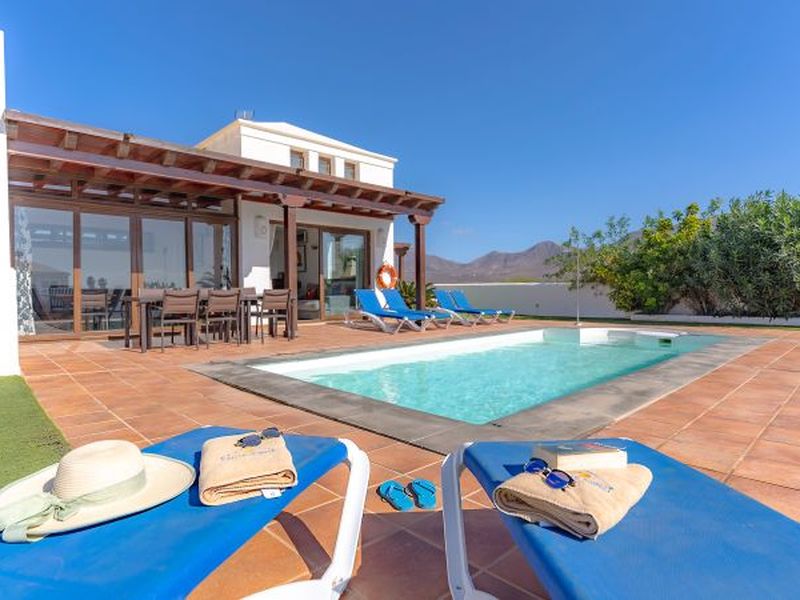 23528989-Ferienhaus-8-Playa Blanca-800x600-1