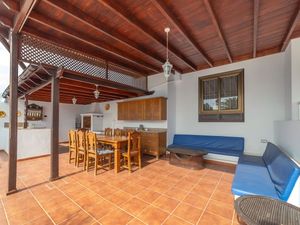 23528994-Ferienhaus-8-Playa Blanca-300x225-4