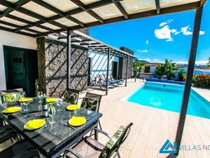 23921351-Ferienhaus-6-Playa Blanca-300x225-1