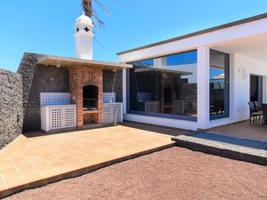 23308781-Ferienhaus-6-Playa Blanca-300x225-2