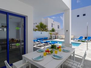 23539103-Ferienhaus-6-Playa Blanca-300x225-2