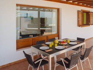 24048670-Ferienhaus-6-Playa Blanca-300x225-4