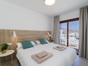 24052287-Ferienhaus-6-Playa Blanca-300x225-3