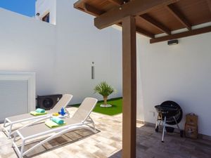 24052287-Ferienhaus-6-Playa Blanca-300x225-5