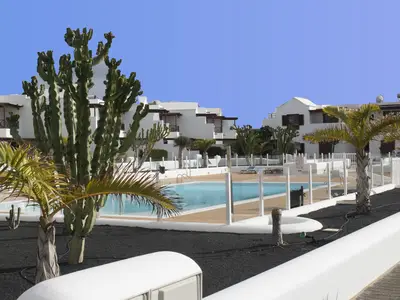 PoolOfHouse