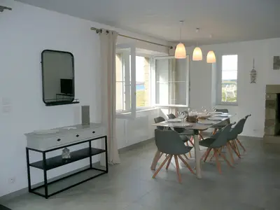 DiningRoom