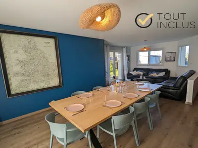 DiningRoom