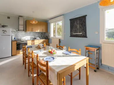 DiningRoom