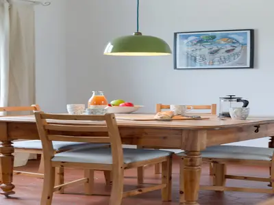 DiningRoom