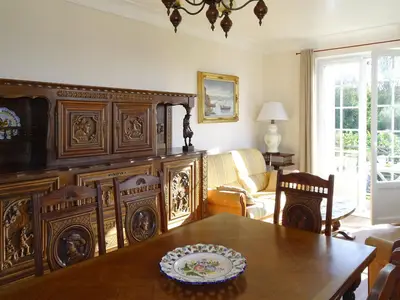 DiningRoom
