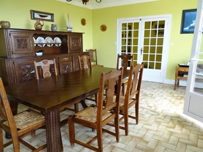 DiningRoom