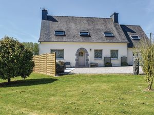 23721332-Ferienhaus-9-Ploumilliau-300x225-0