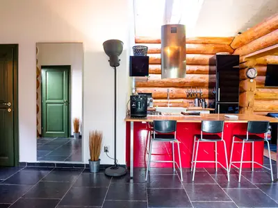 DiningRoom