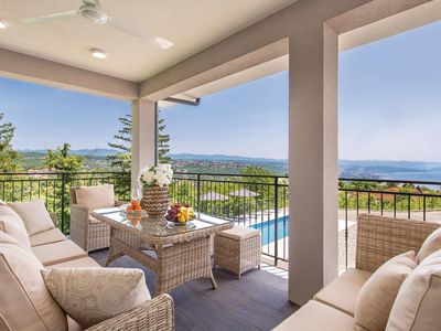 balcony-terrace