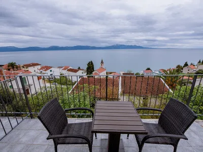 Ferienhaus für 10 Personen (120 m²) in Podaca 1/10