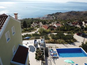 22445621-Ferienhaus-6-Podgora-300x225-5