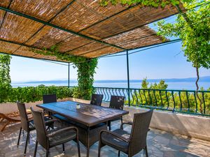 23736131-Ferienhaus-6-Podgora-300x225-3