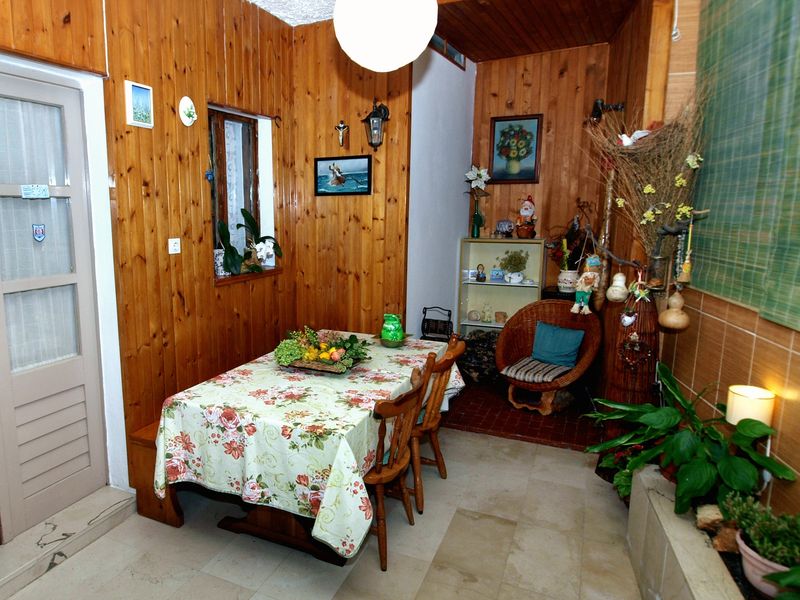 23927703-Ferienhaus-4-Podgora-800x600-1