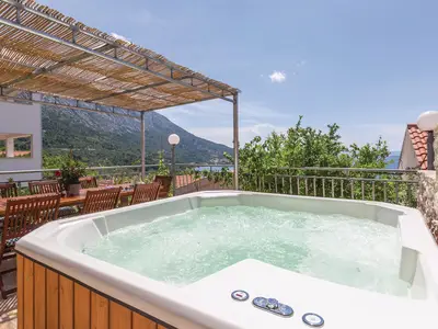 hot-tub