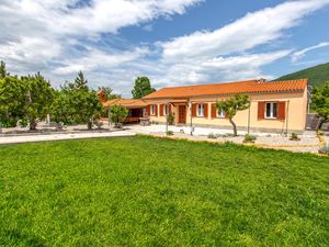 23766038-Ferienhaus-8-Podgorje-300x225-0