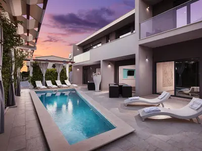 pool