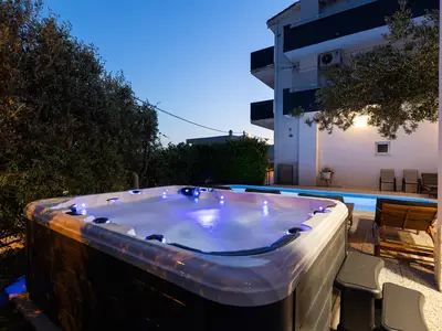 pool