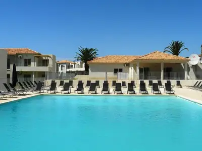 PoolOfHouse