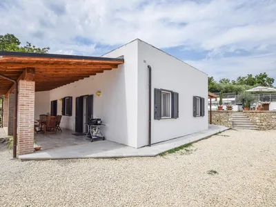 house house