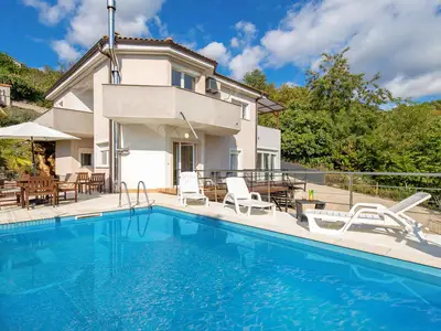 Ferienhaus für 12 Personen (240 m²) in Poljane 1/10