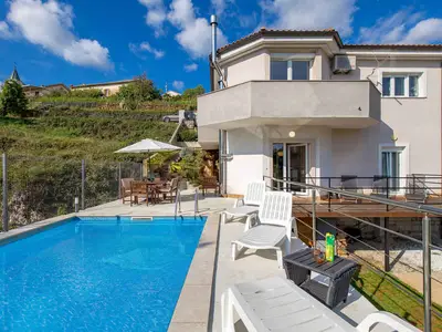 Ferienhaus für 12 Personen (240 m²) in Poljane 5/10