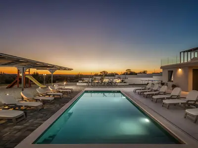 pool