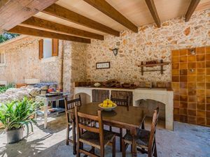 22409355-Ferienhaus-6-Pollença-300x225-1