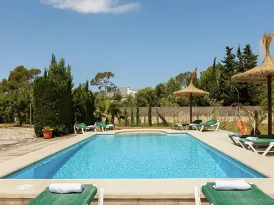 PoolOfHouse