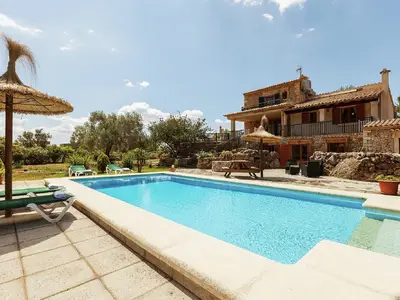 PoolOfHouse