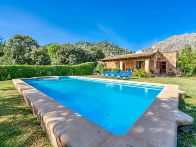 PoolOfHouse