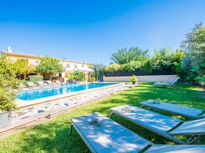 PoolOfHouse