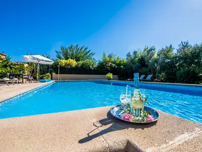 PoolOfHouse