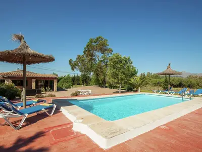 PoolOfHouse