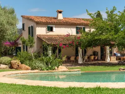 Ferienhaus für 13 Personen (360 m²) in Pollença 1/10