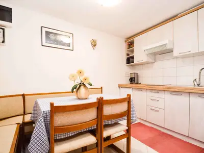 Ferienhaus für 6 Personen (80 m²) in Pomer 9/10