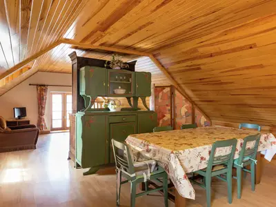 DiningRoom