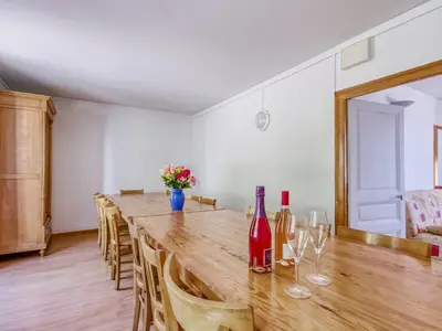 DiningRoom