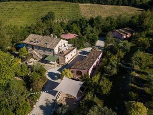 Ferienhaus für 29 Personen (800 m²) in Ponzano Di Fermo