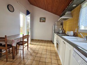 23911277-Ferienhaus-5-Pordic-300x225-4