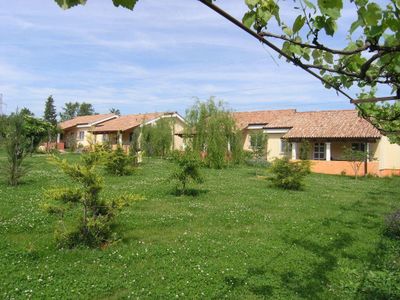 Außenansicht des Gebäudes. Panorama Bungalows melisa