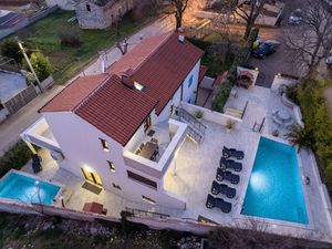 Ferienhaus für 10 Personen (230 m²) in Poreč