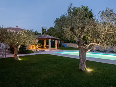 pool