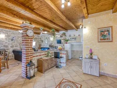 Ferienhaus für 4 Personen (100 m²) in Dračevac 9/10